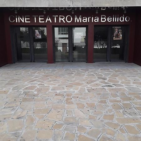 Alojamientos Teatro Porcuna Exterior foto